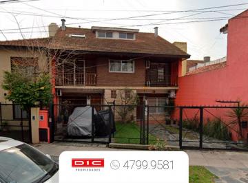 Casa · 143m² · 7 Ambientes · 1 Cochera · Triplex 7 Ambientes Alquiler - Olivos Golf