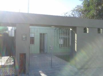 PH · 45m² · 2 Ambientes · 1 Cochera · Alquiler PH 1 Dormitorio S/exp Los Hornos 139 y 63