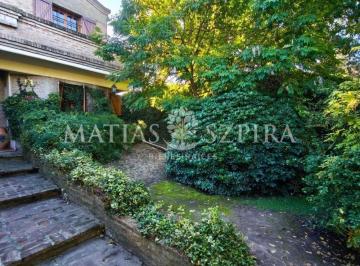 Venta de Casa 6 AMBIENTES en Ituzaingó Norte, ItuzaingóChalet en venta - Confort · Casa 6 Ambientes. | Pio Colivadino 1674