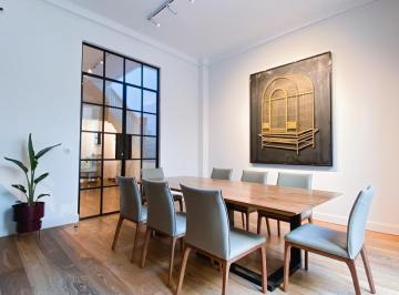 Casa · 400m² · 4 Ambientes · 2 Cocheras · Alquiler de Exclusiva Casa Reciclada a Nuevo en Barrio Parque