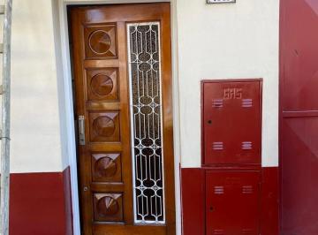 Casa de 1 ambiente, General San Martín · Alquiler 2 Amb. C/ Patio en Villa Lynch