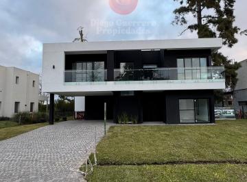 Casa de 7 ambientes, Berazategui · Oportunidad Única en Greenville Polo & Resort – Zona Sur!