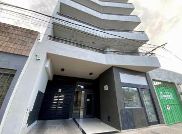 Departamento · 130m² · 4 Ambientes · 27 de Febrero 1549