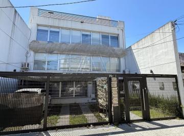 Oficina comercial · 362m² · 11 Ambientes · 2 Cocheras · Oficina Comercial con Jardin y Terraza Propia en Venta - Villa Martelli