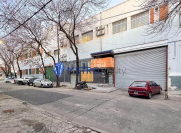 Bodega-Galpón · 800m² · 5 Ambientes · Alquiler Galpón Industrial en Villa Lynch con Oficinas y Vestuarios