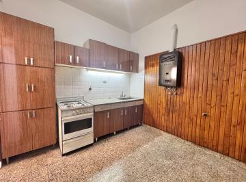 Departamento de 3 ambientes, Avellaneda · Departamento en Venta, 3 Ambientes con Dependencia, en Avellaneda. Apto Credito