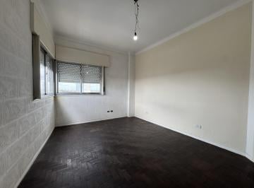 Departamento de 3 ambientes, Avellaneda · Departamento en Venta, 3 Ambientes con Dependencia, en Avellaneda. Apto Credito
