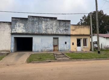 Bodega-Galpón · 257m² · Vendo Galpón con Dpto en Caseros, Entre Ríos