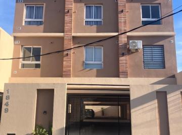 Departamento · 34m² · 1 Ambiente · 1 Cochera · Amplio Ambiente con Cochera - Villa Luzuriaga - a Estrenar