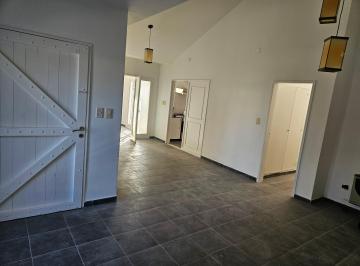 Casa de 4 ambientes, Córdoba · Alquilo Casa en B° Arguello de 3 Dorm. Sobre Calle Neper - Zona Colegios