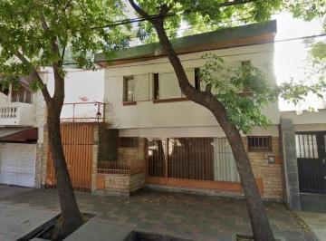 Casa de 10 ambientes, Ciudad de Mendoza · Vendo Casa de Dos Plantas en La Ciudad de Mendoza