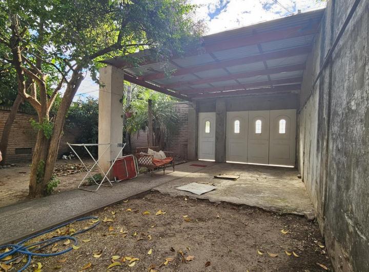 Casa · 90m² · 4 Ambientes · 1 Cochera