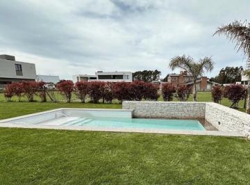 Casa · 200m² · 4 Ambientes · 2 Cocheras · Venta Casa Rumenco Joven Mar del Plata