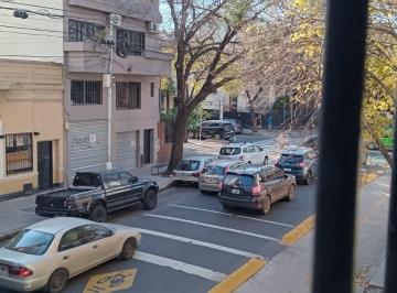 Departamento de 4 ambientes, Colegiales · Depto de 3 Amb Al Frente con Balcon – Amoblado - J. Newbery 3300