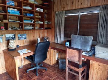 Casa · 220m² · 5 Ambientes · 2 Cocheras · Casa a La Venta Res. Vélez Sarsfield Apto Credito