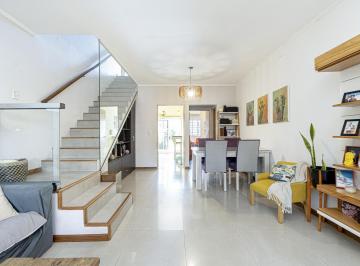 PH · 85m² · 3 Ambientes · 1 Cochera · PH 3 Ambientes Duplex Jardin Quincho Cochera en Villa Devoto