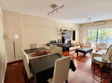Departamento · 109m² · 4 Ambientes · Piso de 4 Ambientes con Dependencia, Super Luminoso - Patio y Balcón! - 146 Mtrs Totales