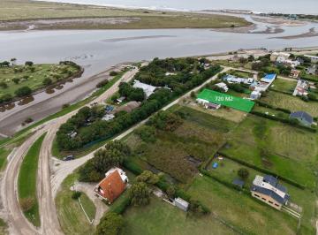 Terreno · 720m² · Terreno en Venta de 720 m² a m de La Laguna de Mar Chiquita