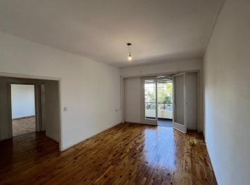 Departamento · 73m² · 4 Ambientes · Alquiler 4 Ambientes con Balcon en Vicente Lopez