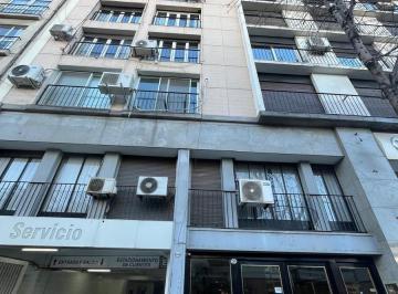 Departamento · 113m² · 4 Ambientes · 1 Cochera · Departamento en Venta en Recoleta con Cochera y Vigilancia