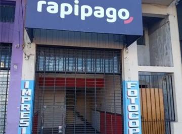 Local comercial · 12m² · Locales - a La Calle - Lanús - Oeste, Gran Bs. As. Sur