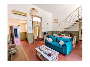 PH de 4 ambientes, Floresta · Tipo Casa. 4 Amb. + Terraza + Patio ¡Sin Expensas!