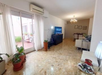 Departamento · 77m² · 3 Ambientes · Venta Departamento 3 Ambientes 2 Patios Luminoso