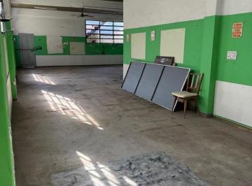 Bodega-Galpón · 127m² · Galpón en Alquiler