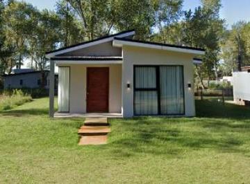 Casa · 90m² · 4 Ambientes · Casa en Venta - 3 Dorm. 2 Baños - Costa del Este