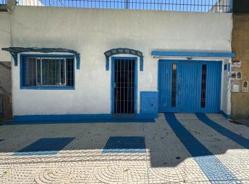 Casa · 120m² · 3 Ambientes · 1 Cochera · Venta de Casa 3 Amb, Lote Propio Pompeya Nuevo