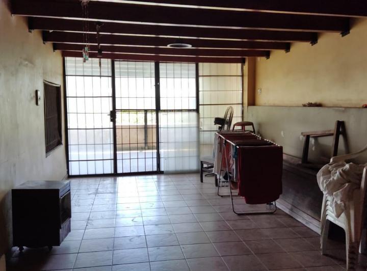 Casa · 2 Dormitorios · 1 Cochera