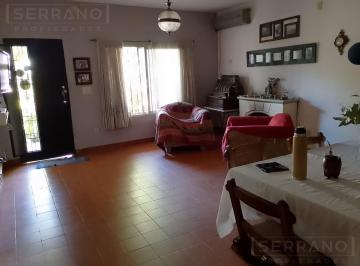Casa · 75m² · 4 Ambientes · 2 Cocheras · Oportunidad; Casa + Depto en Villa de Mayo