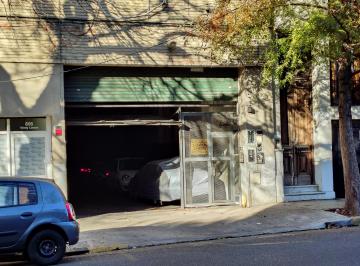 INGRESO COCHERA · Amplia Cochera Cubierta en Pb con Pocas Expensas Muy Bien Ubicada (U$s19.000. -)