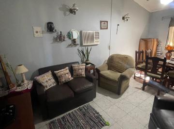 Departamento de 4 ambientes, Rosario · Venta Tres Dorm. Fisherton