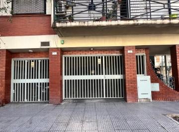 Garage · 12m² · Venta - Cochera Cubierta - Parque Patricios