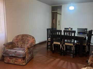 Departamento de 5 ambientes, Villa Nueva · Departamento en Venta – Calle Urquiza y Padre Manzano – Villanueva – 83 m²