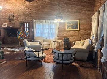Foto · Alquiler Permanente Amoblada Casa Villa Warcalde 4 Dorm.