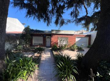 Casa · 105m² · 2 Ambientes · 1 Cochera · Casa en Venta - 1 Dormitorio 1 Baño - 105 m² - Quilmes