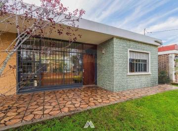 Casa · 161m² · 6 Ambientes · 2 Cocheras · Venta Casa 3 Dorm. en Atlántida La Aurora