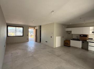 Casa · 150m² · 4 Ambientes · 1 Cochera · Alquilo Duplex a Estrenar Chacras del Norte 3, Categoría