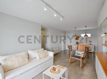 Departamento · 116m² · 3 Ambientes · 1 Cochera · Departamento en Venta 2 Dorm. con Terraza Propia en La Plata