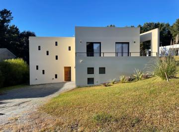 Casa de 5 ambientes, Costa Esmeralda · Senderos I 94 con Piscina/jacuzzi