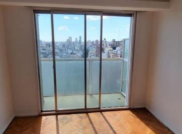 LIVING Y BALCON · Departamento Vista Abierta Piso Alto de un Dormitorio Mucha Luz y Sol
