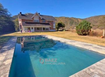Casa de 5 ambientes, Villa General Belgrano · Espectacular Casa a La Venta – Villa General Belgrano