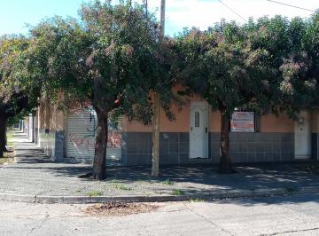 Casa de 3 ambientes, Morón · Venta Real Oportunidad en Moron Casa con Local