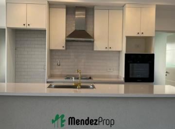 Casa · 157m² · 5 Ambientes · 3 Cocheras · Casa a Estrenar en Venta en El Rebenque