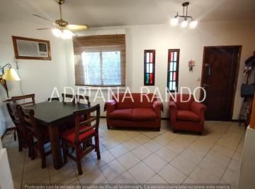 Casa de 4 ambientes, Monte Castro · Casa de 4 Ambientes Tipo Duplex en Esquina