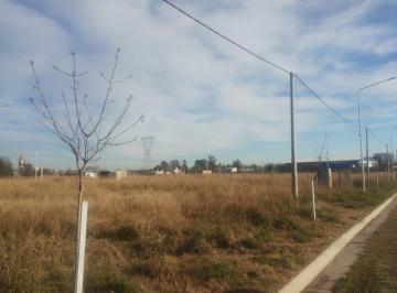 Terreno · 327m² · Lote en Ibarlucea a 15.000 U$s