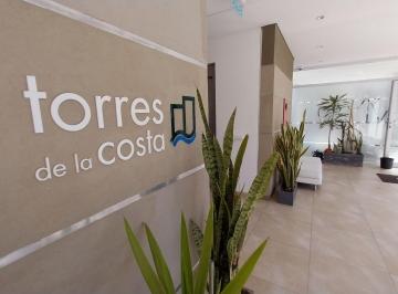 Departamento · 44m² · 2 Ambientes · 1 Cochera · Dpto. 1 Dorm. en Pb Cochera en Complejo Cerrado "Torres de La Costa"