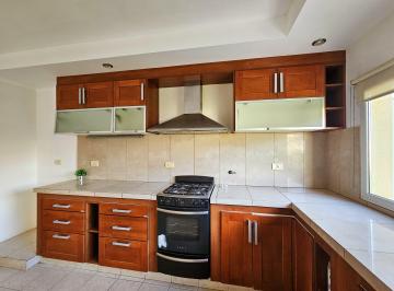 Cocina Antes · Casa 3 Dorm. Amplio Patio
